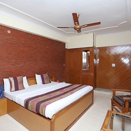 Oyo Flagship 9554 Hotel Grand Plaza Faridabad Zewnętrze zdjęcie